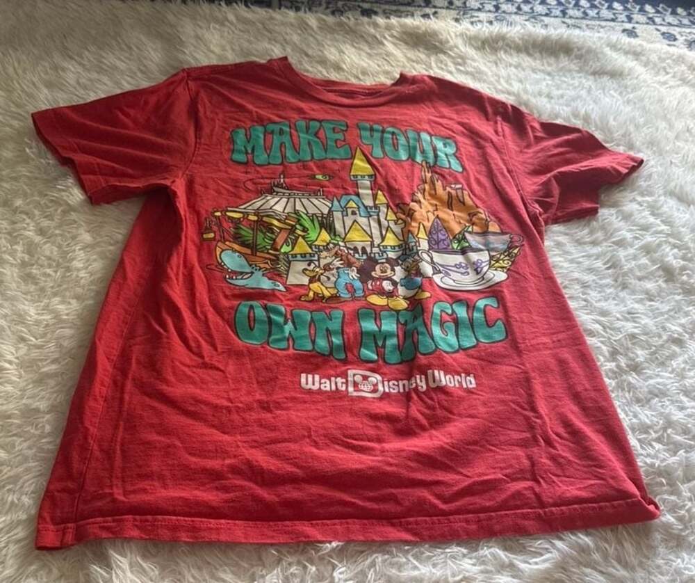 Disney Parks Walt Disney World Make Your Own Magic Retro Style Red Graphic T-Shi